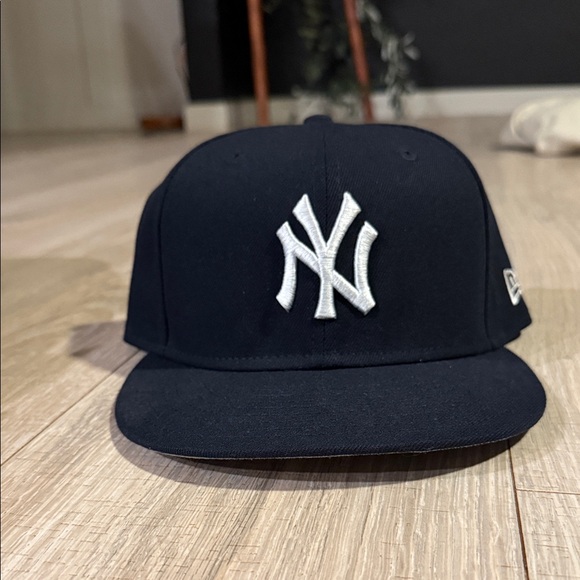 New York Yankees Men’s ball cap - Picture 1 of 2